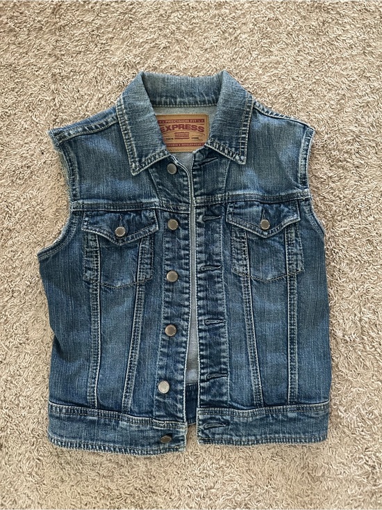 Express Tops - Express Light Wash Denim Trucker Vest